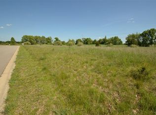 Outback Trl, Pinckney, MI 48169