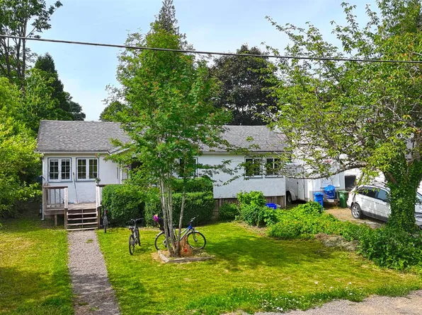 571 Echo Ave, Harrison Hot Springs, BC V0M 1A3