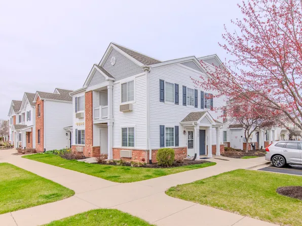 154 Bertram Dr Unit P, Yorkville, IL 60560