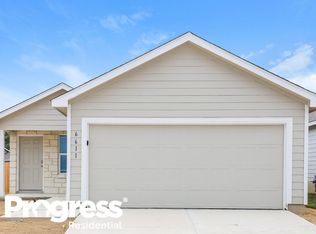 6611 Morgan Cp, San Antonio, TX 78253