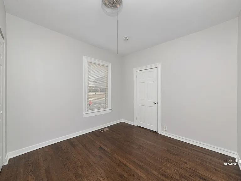 742 E Downer Pl — Photo 9