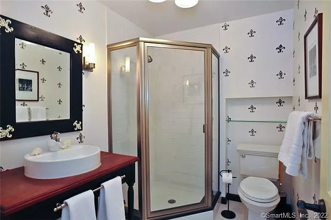 33 Sentry Hill Rd — Photo 24