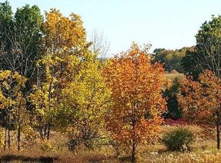 LT1 Pleasant Valley Rd, West Bend, WI 53095