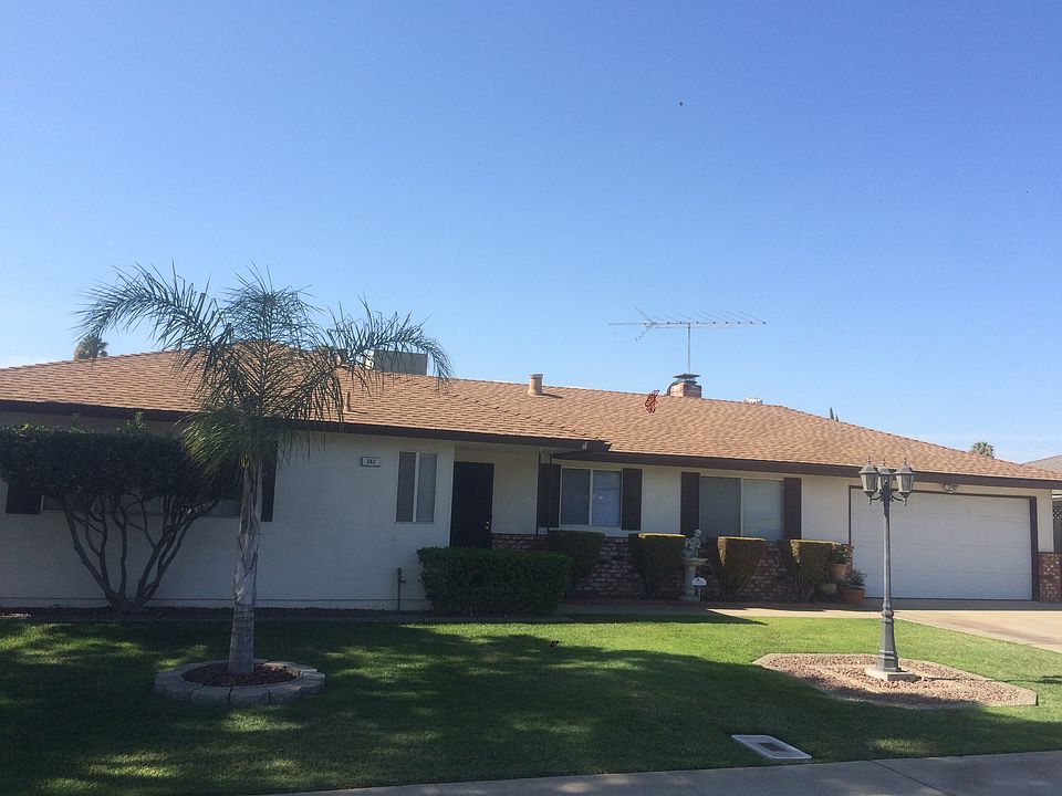 1st image of 382 Cindy Dr