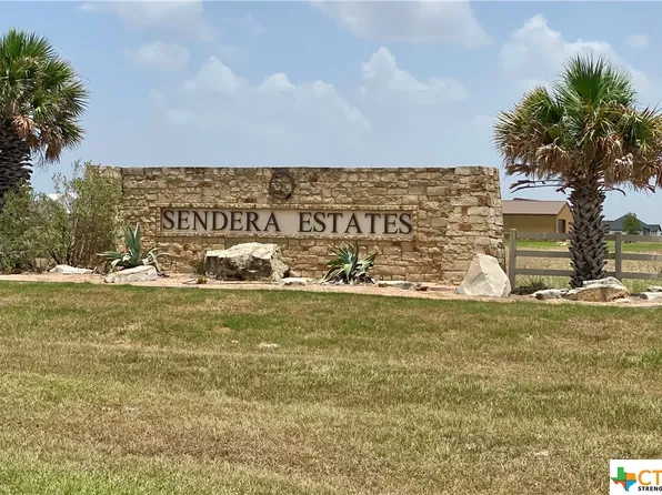 917 Sendera Loop, Victoria, TX 77904