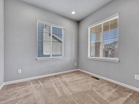 4th image of 4064 Trail Stone Cir