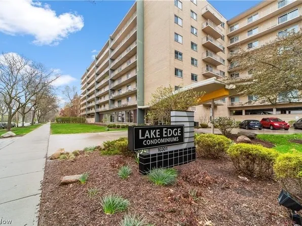 10301 Lake Ave APT 408, Cleveland, OH 44102