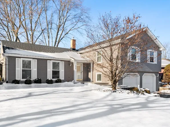 1620 Orth Dr, Wheaton, IL 60189