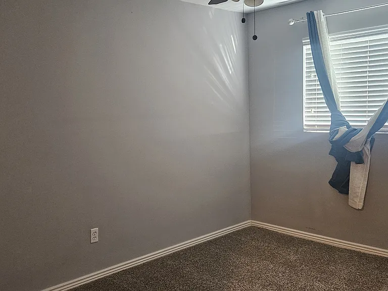 7426 E Holly St — Photo 15
