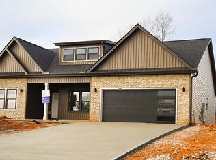 271 Ridge Rd, Wellford, SC 29385