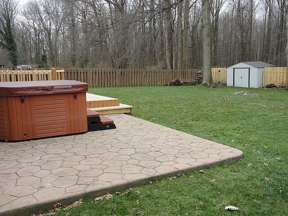 3rd image of 6186 Wild Oak Dr