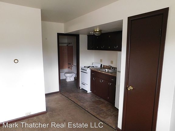 4th image of 2812 E Bolivar Ave APT 8