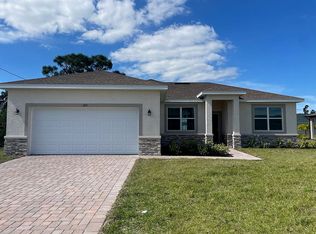 913 SW 22nd Ter, Cape Coral, FL 33991
