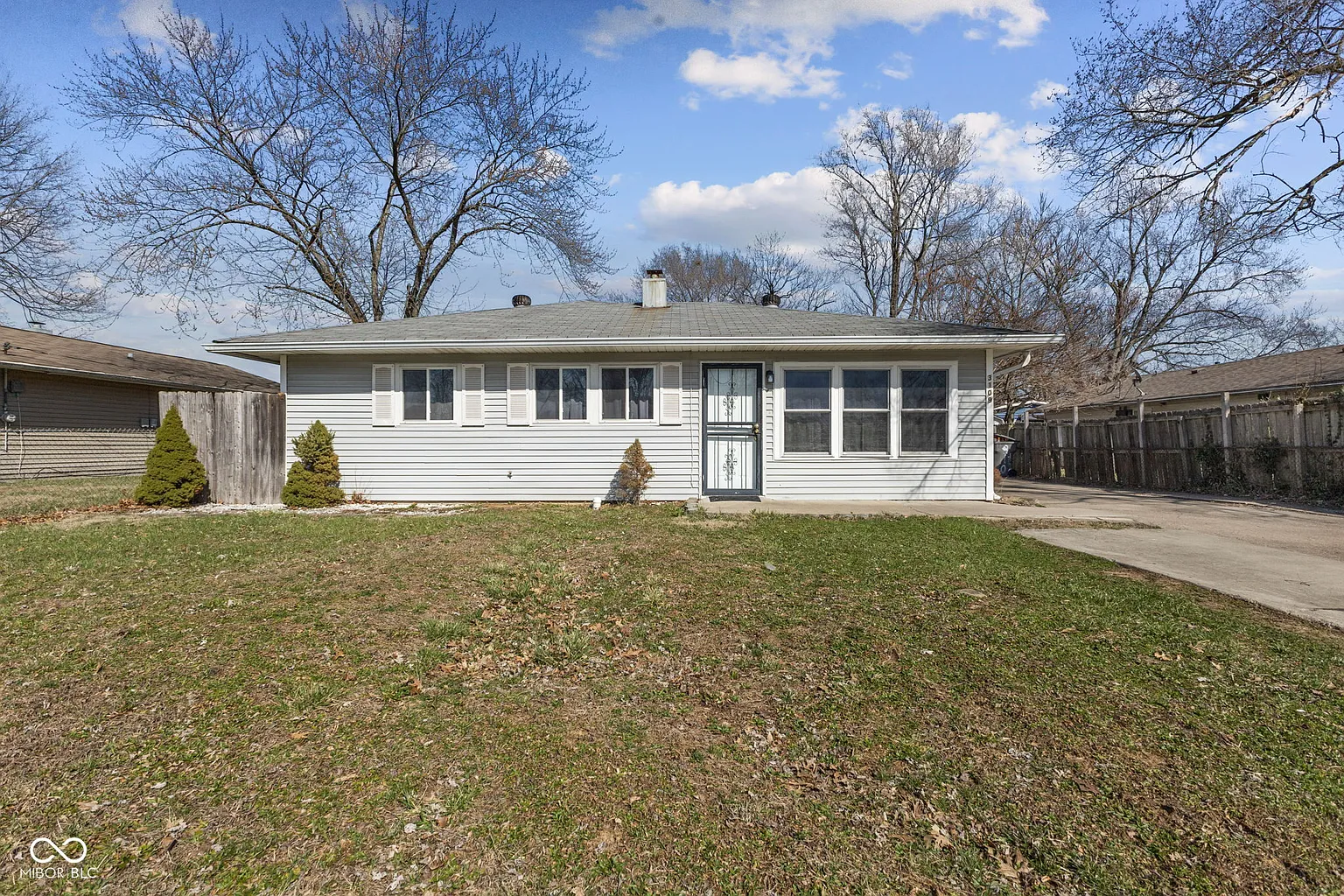3109 Welch Dr photo 1
