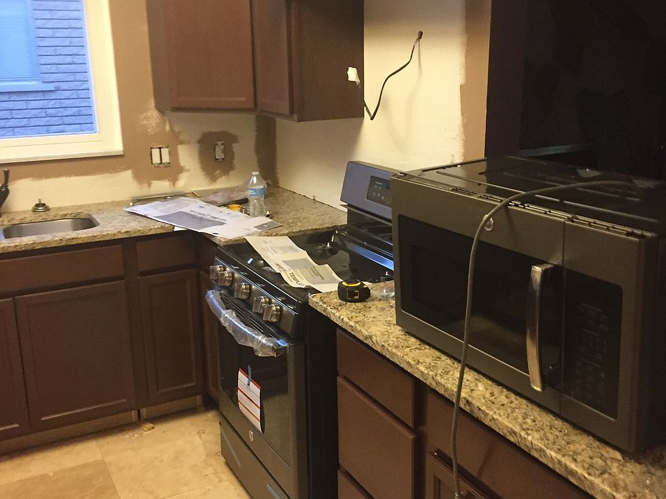 2nd image of 32855 Surow Dr