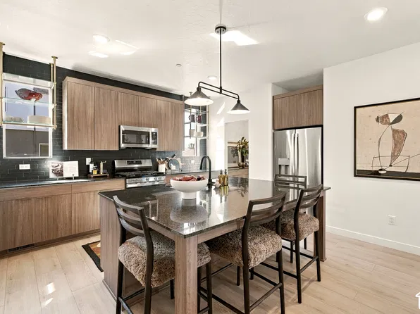 2328 W Magnolia Ln #101, Roy, UT 84067