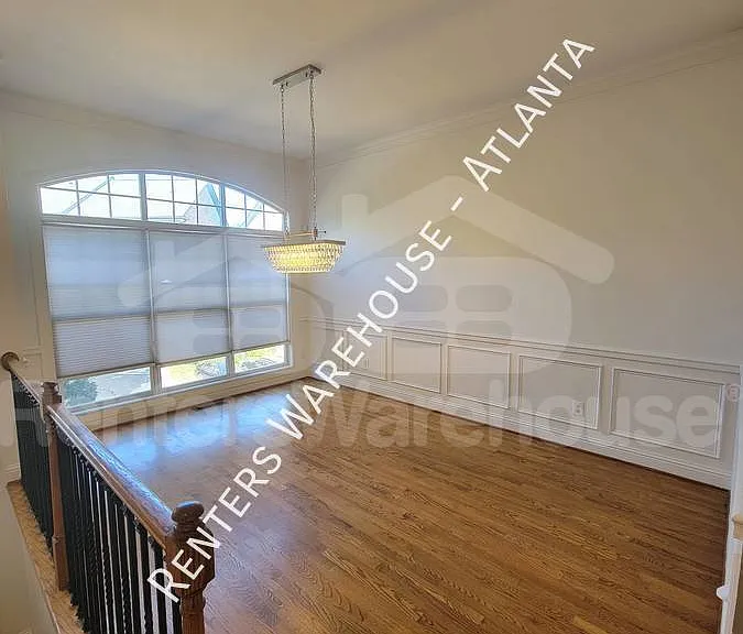 2671 Rivers Edge Dr — Photo 2