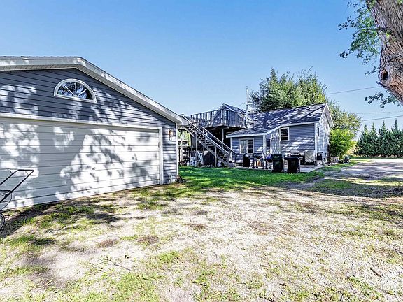 5th image of 1746 Island Ct