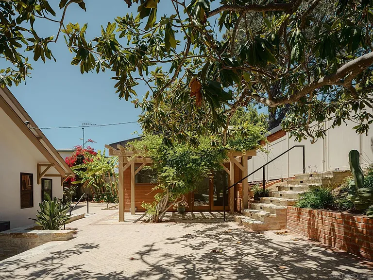 5503 Linda Rosa Ave — Photo 28