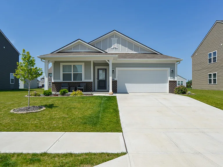 270 Switchgrass Ln — Photo 1