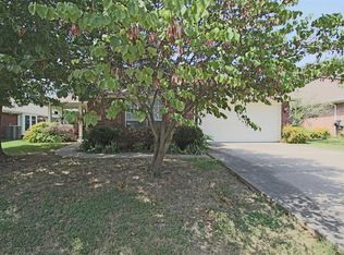 845 Heberle Dr, Burleson, TX 76028