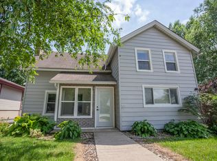 109 Ray St, Poplar Grove, IL 61065