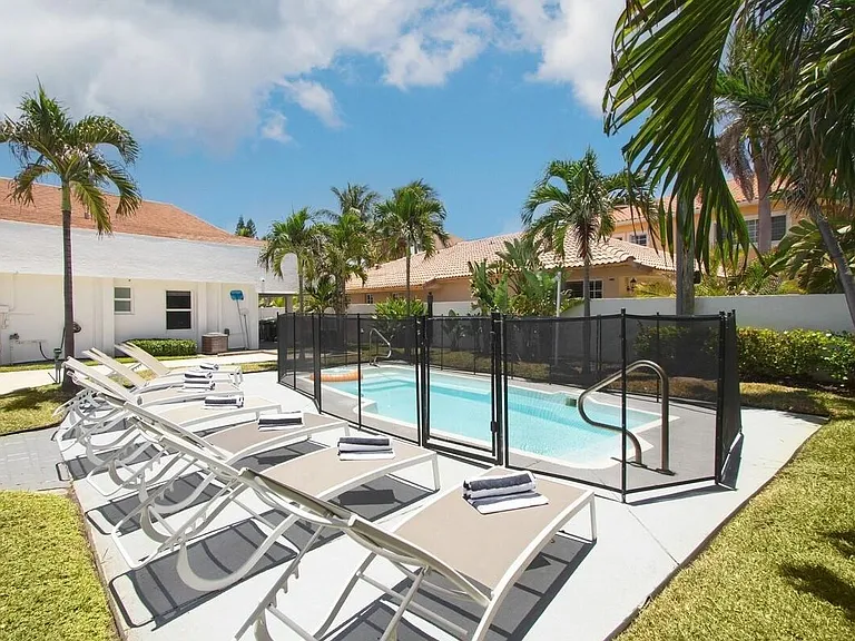 1501 E Fort Lauderdale Beach Blvd — Photo 21