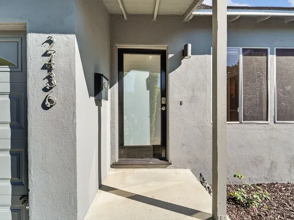 2436 Walnut Ave, Venice, CA 90291
