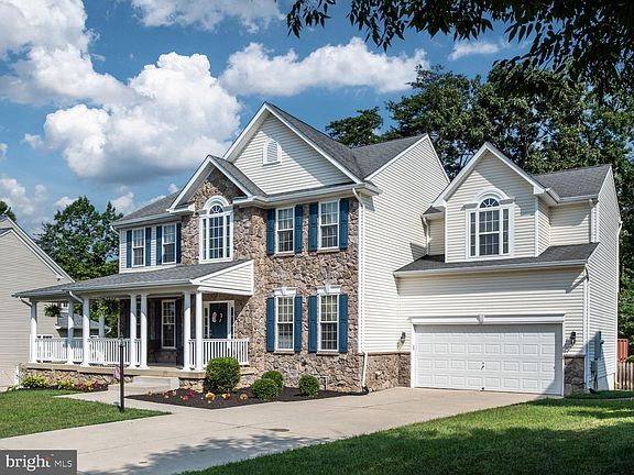 3rd image of 20 Doswell Dr