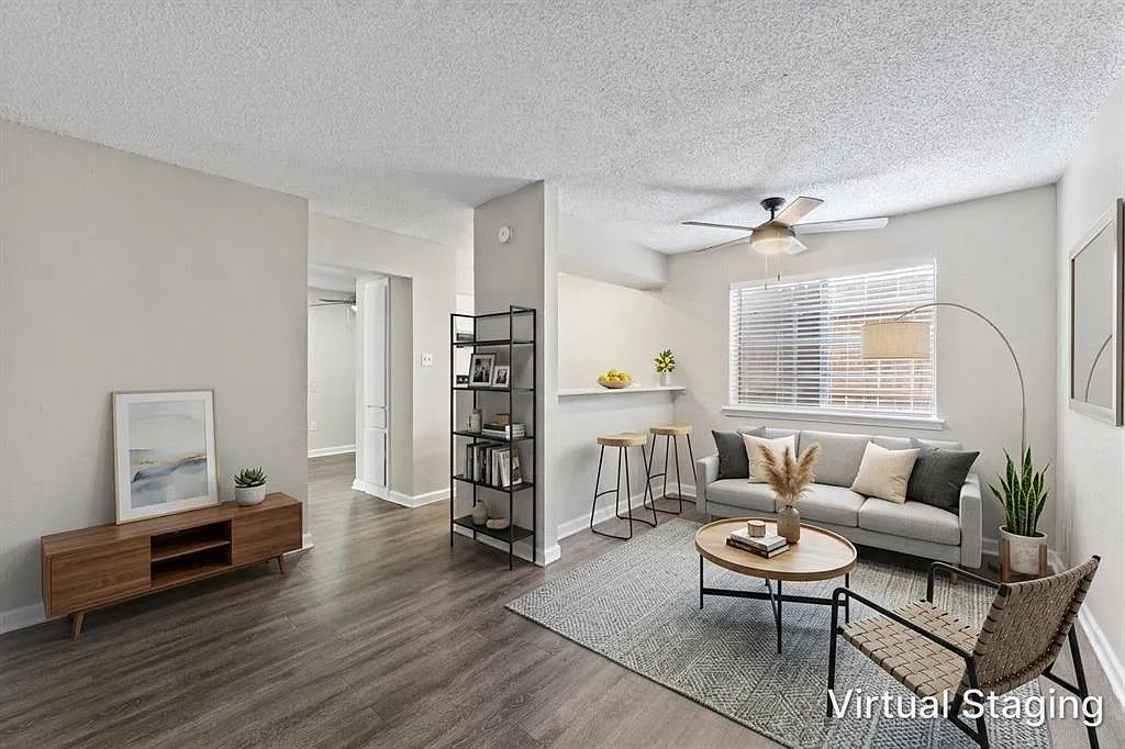 1 bed, 1.0 bath, 500 sqft, $799 — Photo 2