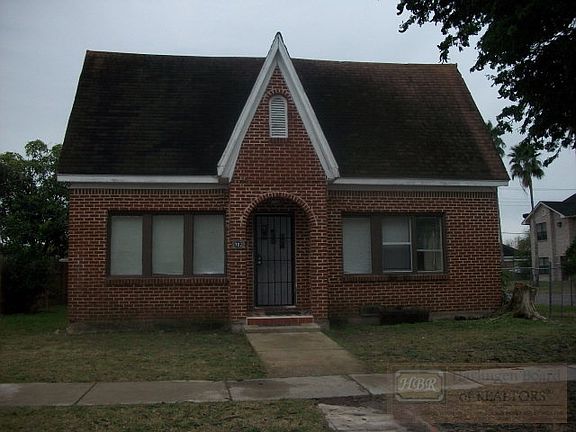 3rd image of 702 E Monroe Ave