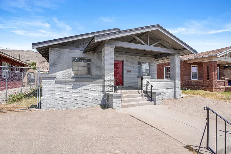 3 bed, 1363 sqft, $1,580 — Photo 1