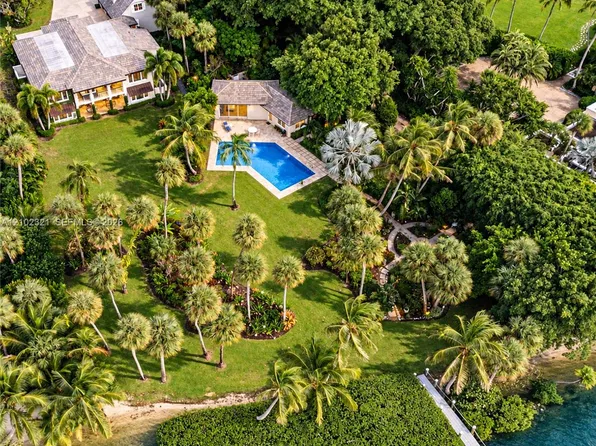150 Gomez Rd, Hobe Sound, FL 33455