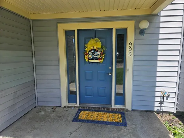 900 Meadowburm Cir, Virginia Beach, VA 23452