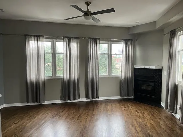 916 N Elizabeth St — Photo 23