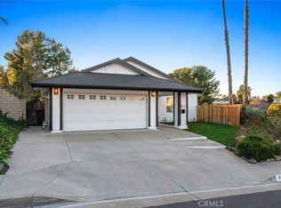 6111 Stonehurst Plz, Yorba Linda, CA 92886