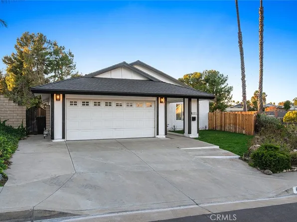 6111 Stonehurst Plz, Yorba Linda, CA 92886
