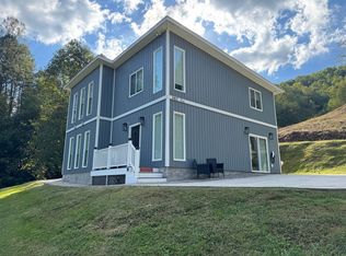3402 Birds Creek Rd UNIT 1, Sevierville, TN 37876