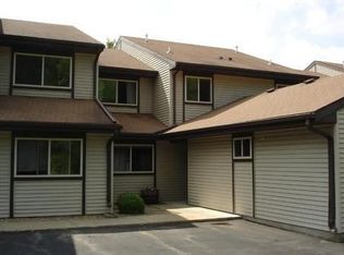 2720 Birchwood Pass, Cross Plains, WI 53528