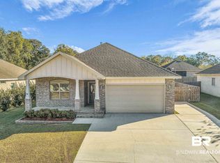 22594 Nana Loop W, Silverhill, AL 36576