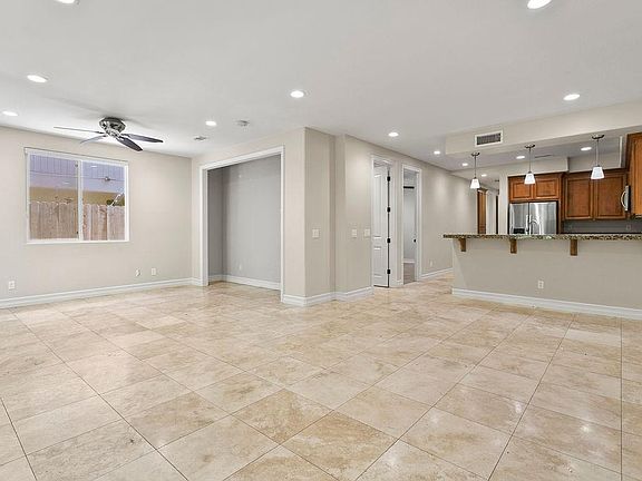 3rd image of 118 Albert Pl #118
