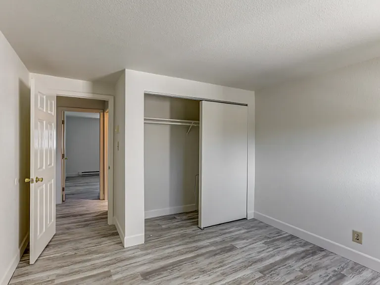 Sierra View Townhomes — Photo 21