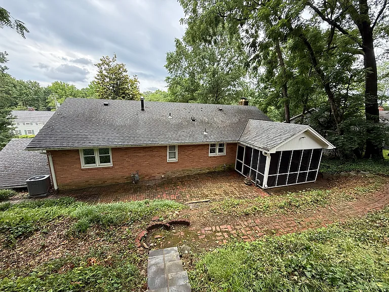 1800 Courtland Rd — Photo 45