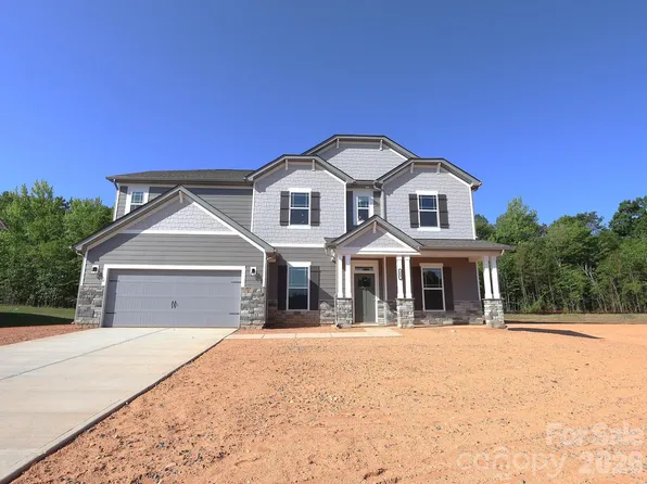 217 Amber Glen Dr, Locust, NC 28097