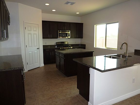 3rd image of 1285 W Cherasco Way