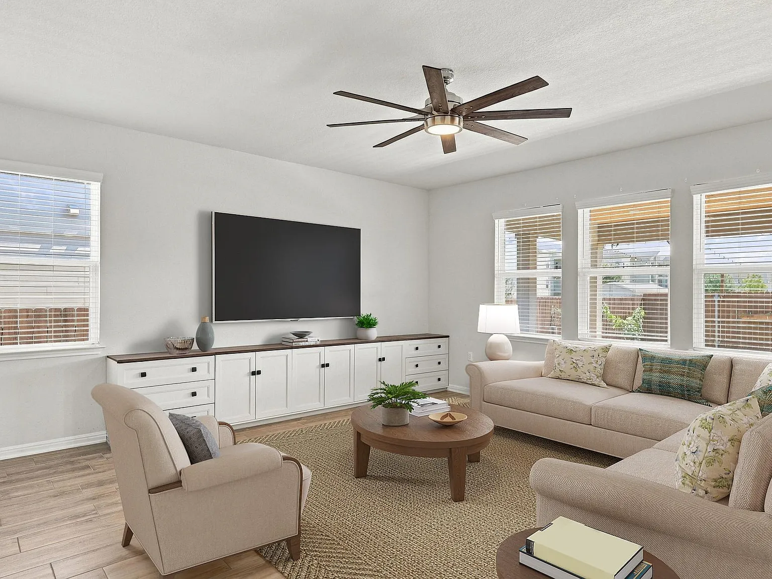 4 bed, 3.0 bath, 2615 sqft, $2,600 — Photo 4