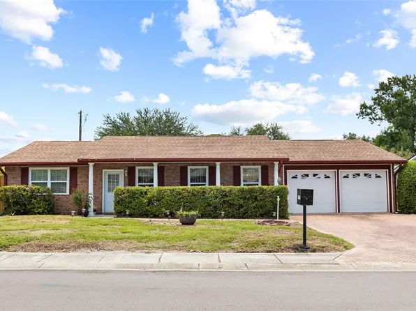 7797 132ND WAY, SEMINOLE, FL 33776