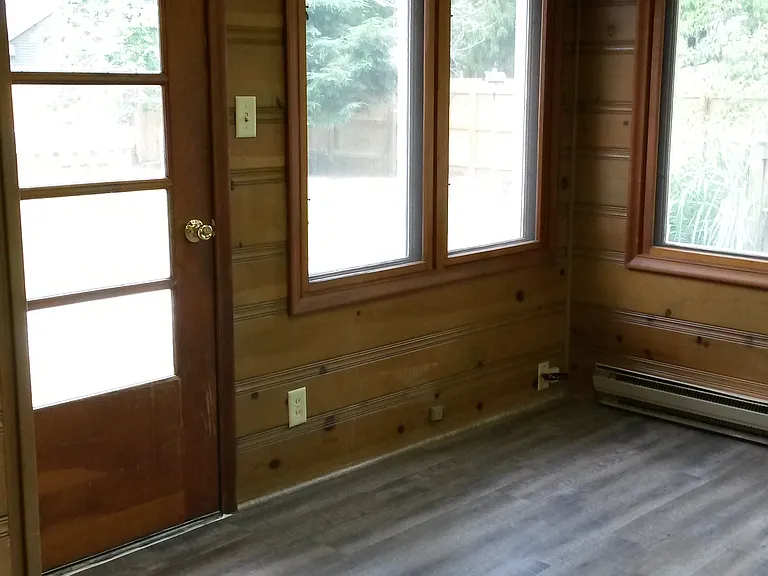 1279 Pontiac Rd — Photo 18