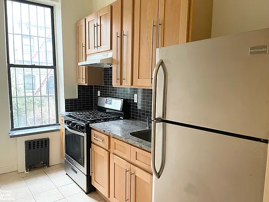 Rented by Brown Harris Stevens | media 1