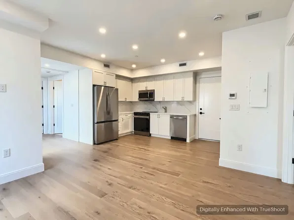 42 Colborne Rd, Brighton, MA